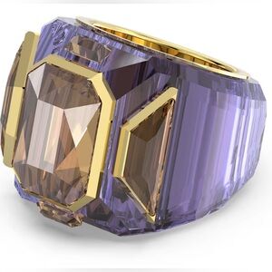 Chroma cocktail ring, Purple, Gold-tone plated